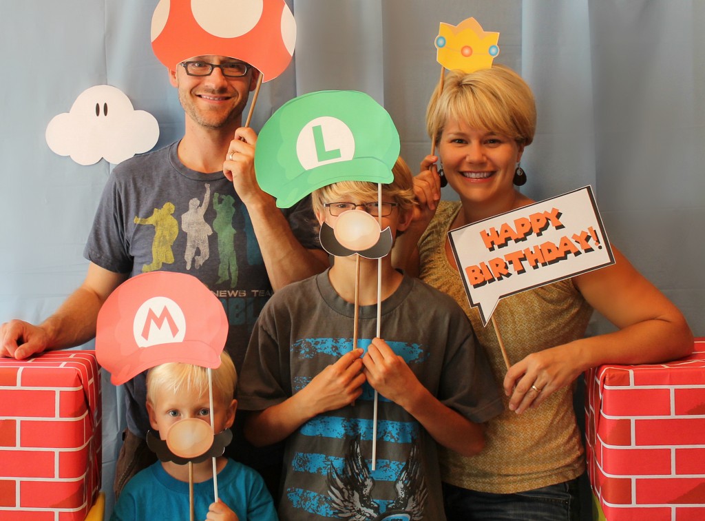 Mamma Mia! This Super Mario-Themed Pop-Up Game Will Make Kids Say Wahoo!  - The Toy Insider